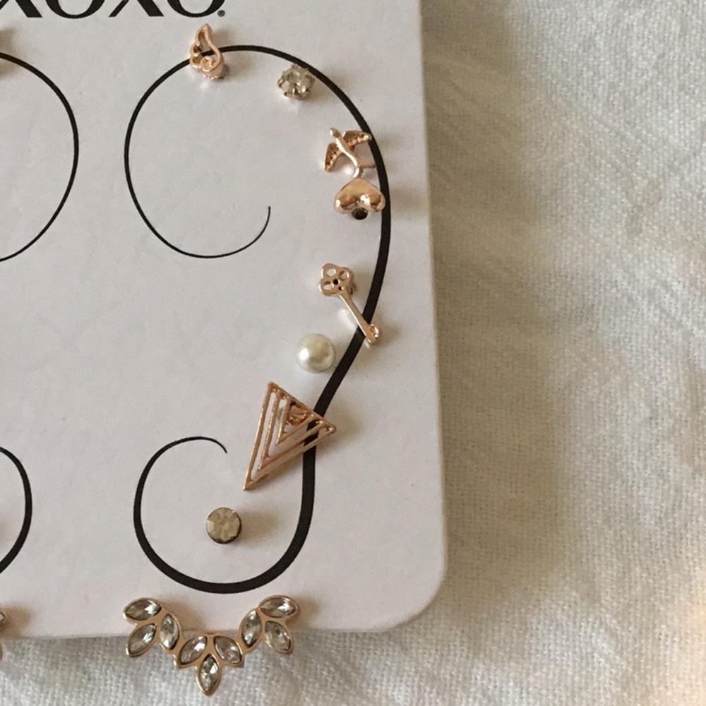 XOXO Set of 9 Studded Earrings - Picture 2 of 4